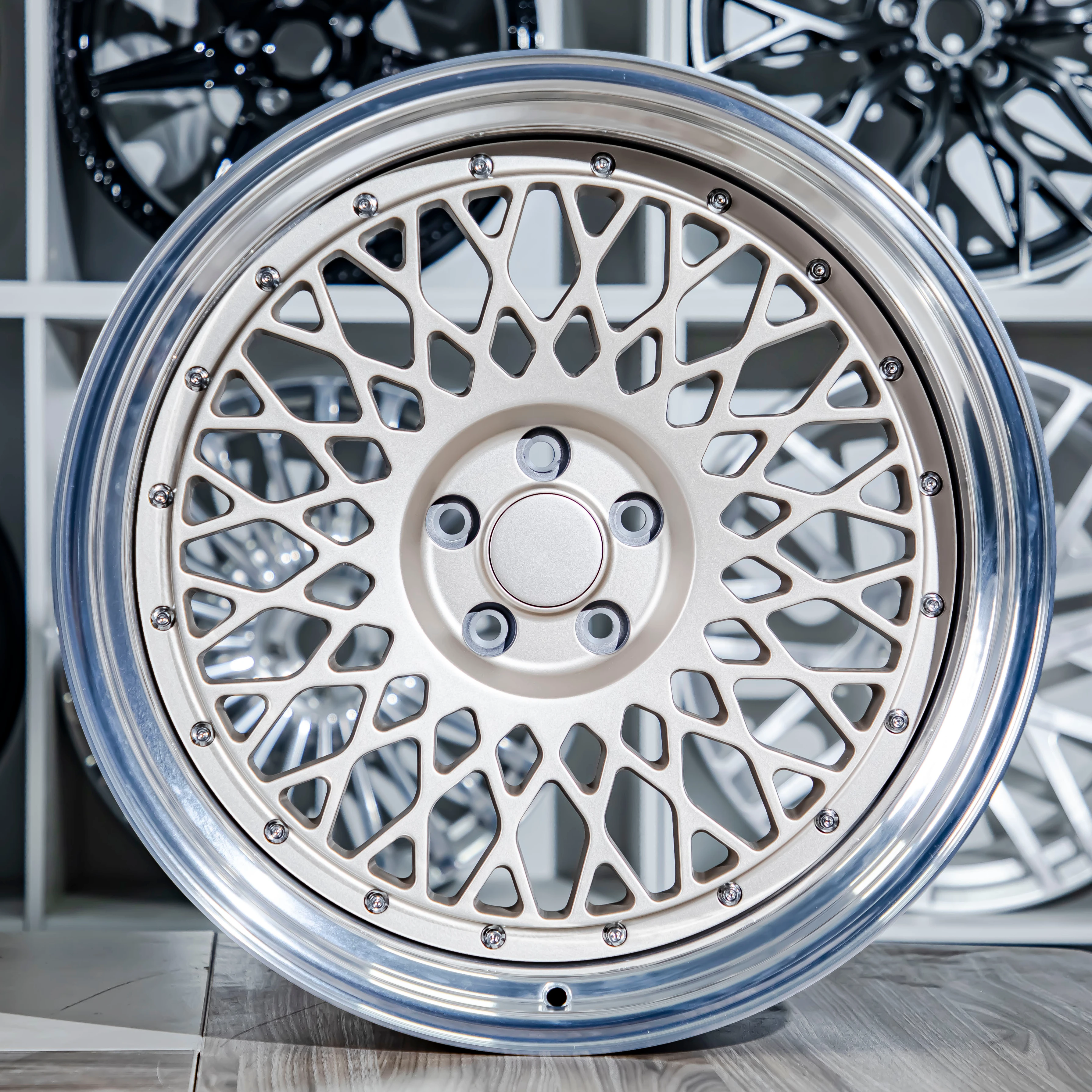 

OEM ODM Rims Mesh Design Matte White Gold Face Polish Barrel Passenger Car Forged Wheels for BMW 3 Series
