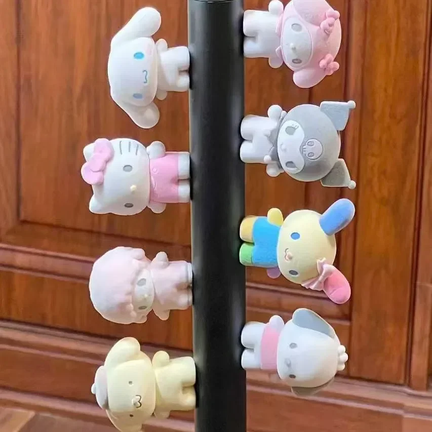 Muñeca magnética flocada de Hello Kitty, adorno de modelado, Sanrio Kuromi, caja ciega, nueva figura de Anime, muñeca personalizada, juguete Kawaii, regalo para niños