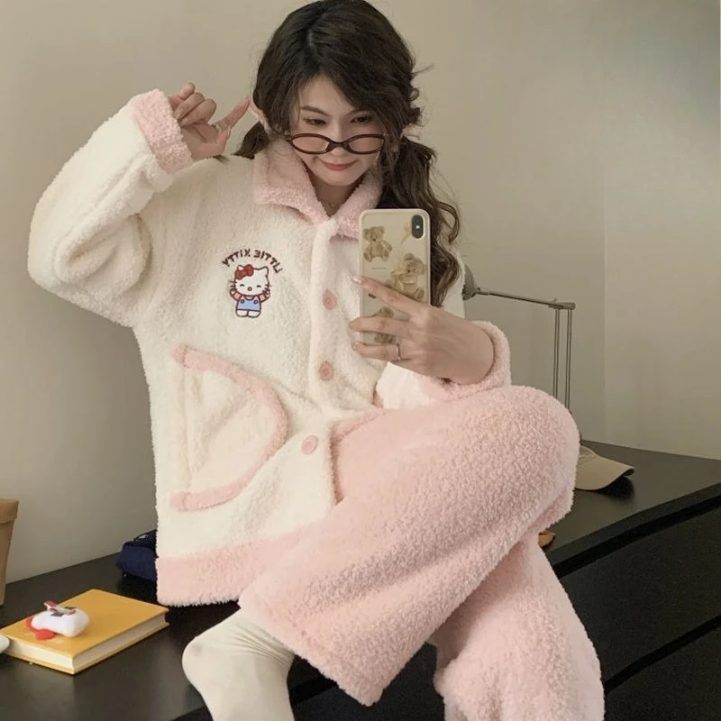 

Pajama Girl Autumn and Winter Plus Size Fat Thickened Warm Rice Velvet Lapel Cardigan Ins Style Cute Hellokitty Home Clothes Set