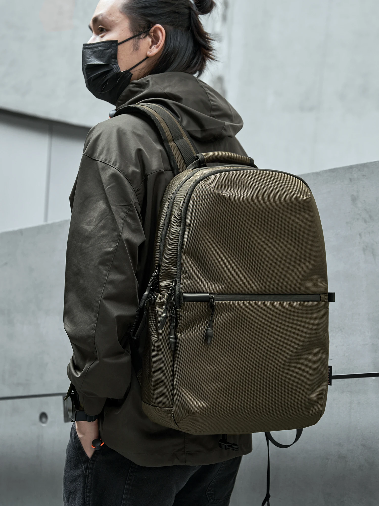 

Casual Large Capaci Bapa for Men And Women Traveling Laptop Bag Suitable for Middle And High School Students And Colleg...