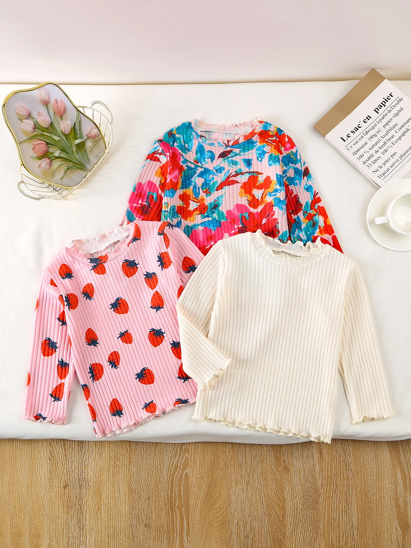 

Baby Girl's Spring and Autumn Four Seasons Thin Style Wood Ear Style Printed Knitted Top 3 Pack