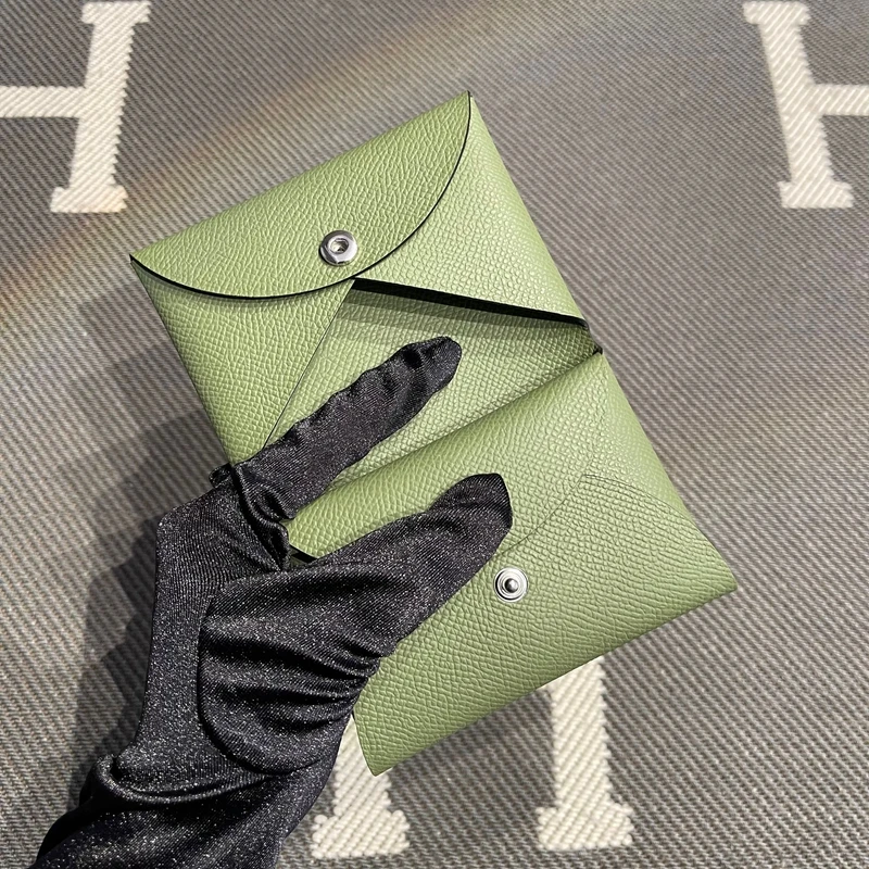 Jungle Green Leather Key Coin Document Wallet Button Clasp Practical Cowhide Pouches for Men And Women Short Wallet