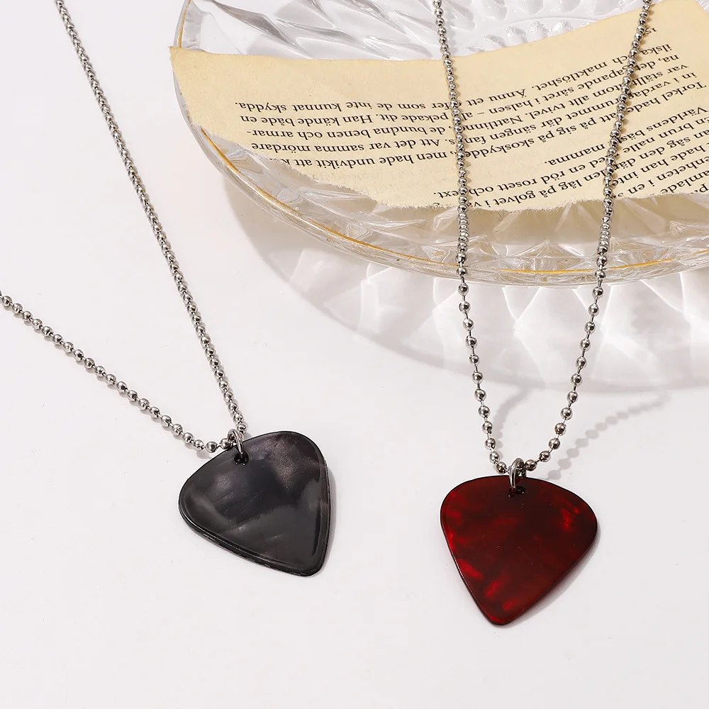 Heart Shape Pendent Necklace Fashion Guitar Pick Necklace for Men Women Movie Peripherals Trendy Neck Chain Jewelry Accessories