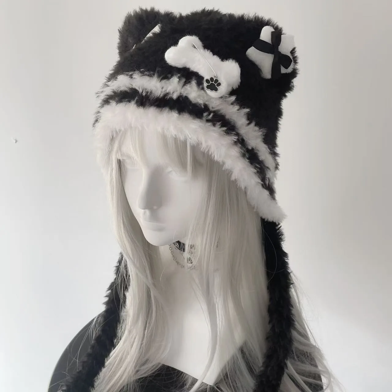 Winter Plush Beanies Cute Bear Ear Warm Fluffy Subculture Bone Cat Paws Puckle Knitting Cap Y2K Girl Women Japanese Harajuku Hat