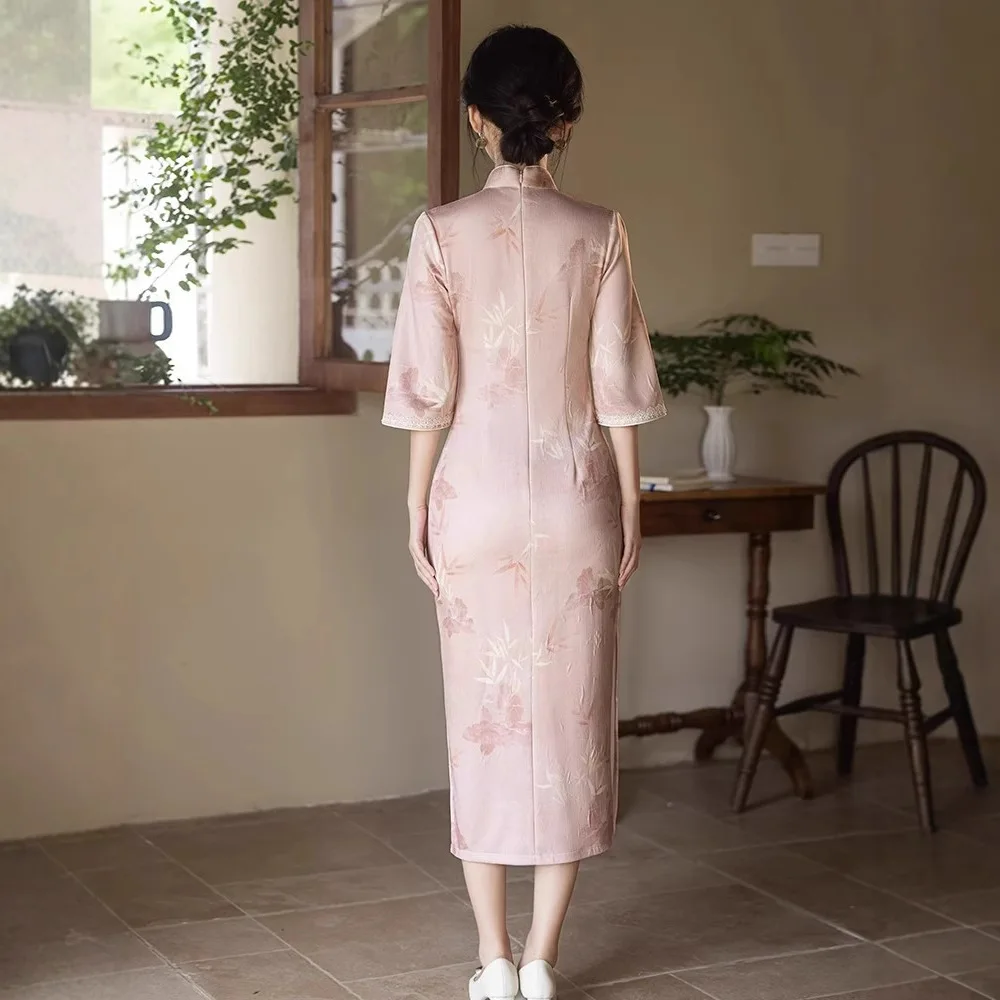 2024 Women Pink Cheongsam New Chinese Style Improved Qipao Long Sleeve Vintage Style Autumn Floral Elegant Lace Long Dresses