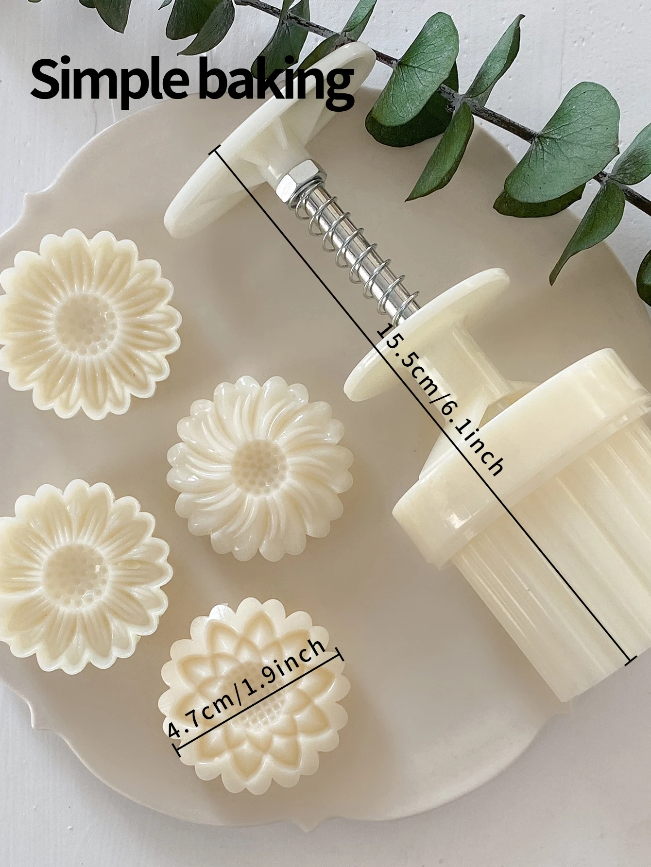 Daisy Flower-Shaped Pastry Mold, Green Bean Cake Making Tool, Suitable for Making Mid-Autumn Festival Gifts and Desserts