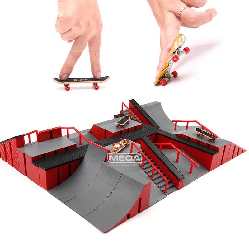 Finger Skateboard grande scena fai da te Mini parco figura Skate piattaforma Stunt rampa scale combinazione luogo giocattoli per la casa al coperto