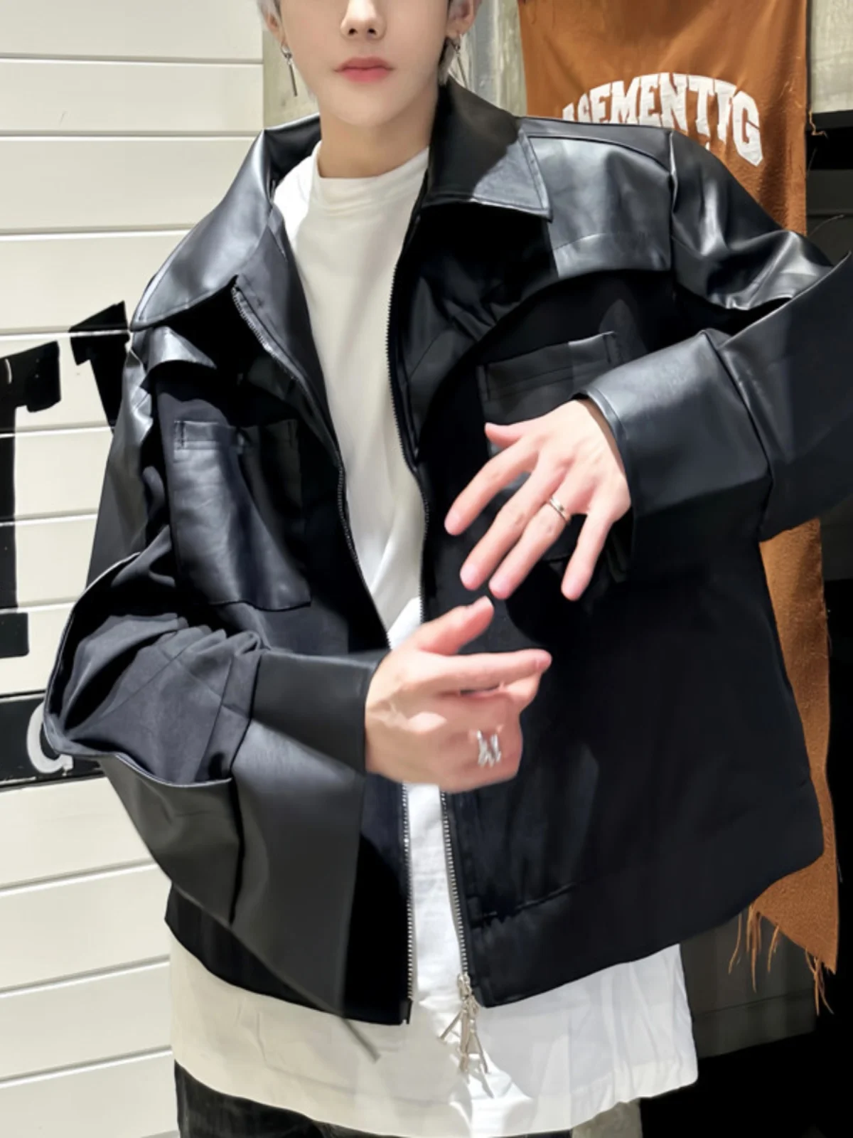 

ort PU Leather Jaet Men's Biker Sle Patchwork Design Spring Autumn Faion High Quali Windproof Zipper Closure Coat