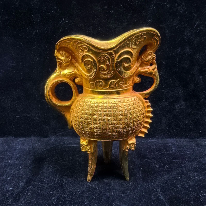 

Silver-plated copper three-legged cup, vessel, wine utensils, home living room decoration, exquisite ornament, antique coll