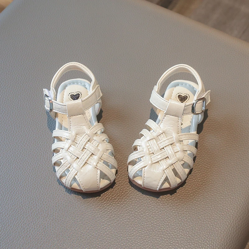 Girls Weave Toes Capped Sandals Children Summer Beach Shoes Soft Sole Non-slip Kids Flats Princess Shoes Hollow Out