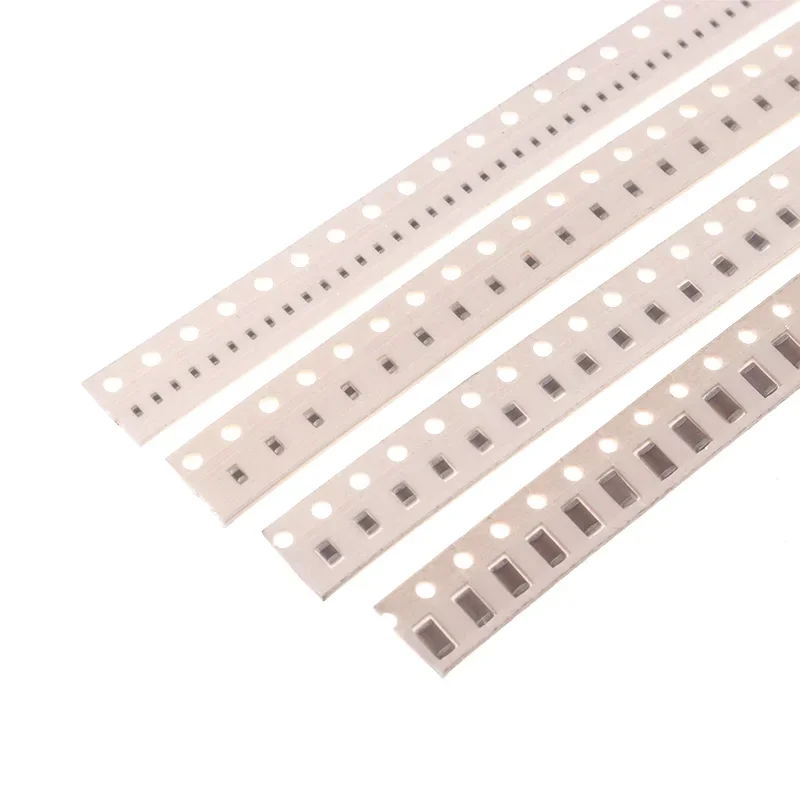 Microplaqueta cerâmica IC dos capacitores, SMD 0805, 47UF, 476M, 6.3V, 10V, 16V, 25V, 20%, X5R, 2012, 20 PCes