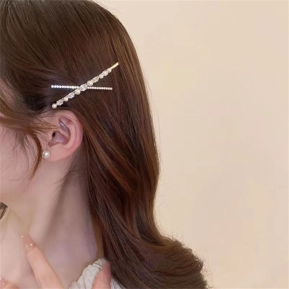 Pearl Metal Hairclips Women Hair Clip Girls Crystal Hairpins Barrette Hairgrip Elegant Hariband Bobby Pin Hair Accessories