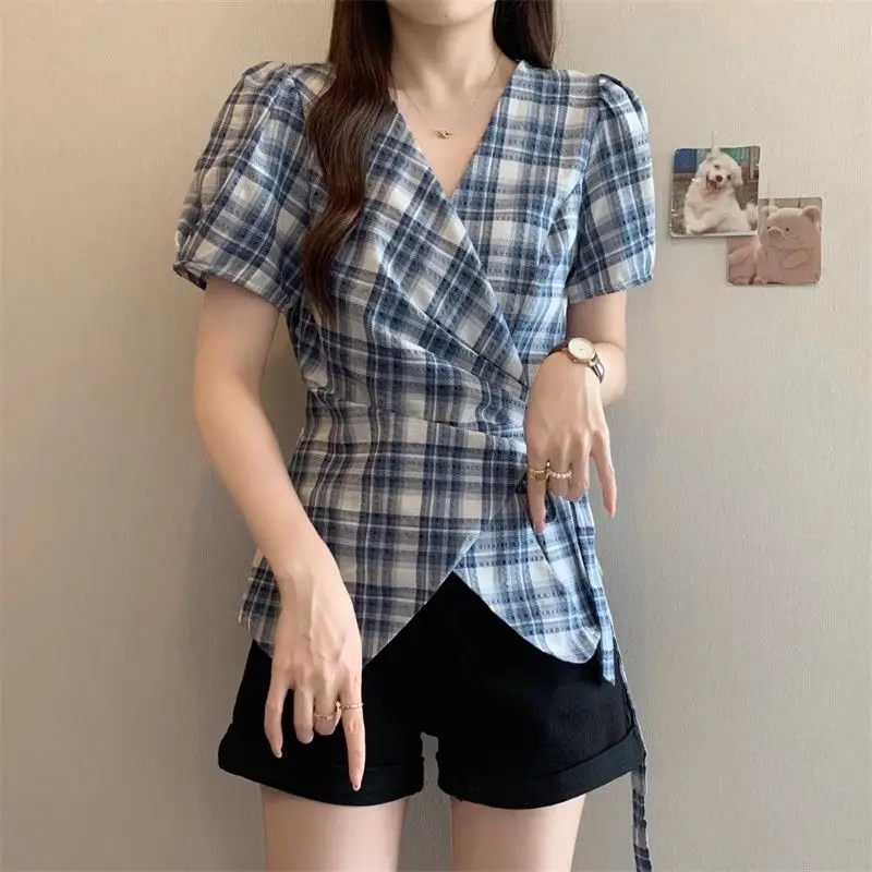 Women's Summer Korean Style Plaid V Neck Short Sleeve Shirt With Straight Shoulders Tie Waist Irregular Hem Design