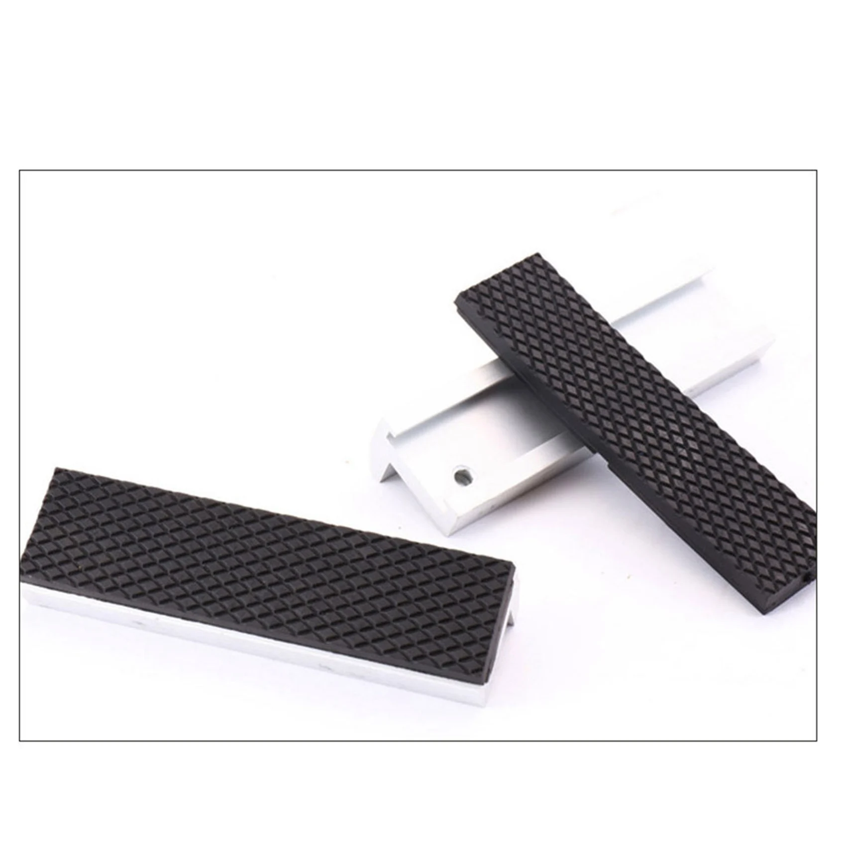 

N09R-4-дюймовые тиски, универсальные мягкие накладки на тиски, многоцелевой протектор для любых металлических тисков, 4 шт., серебро