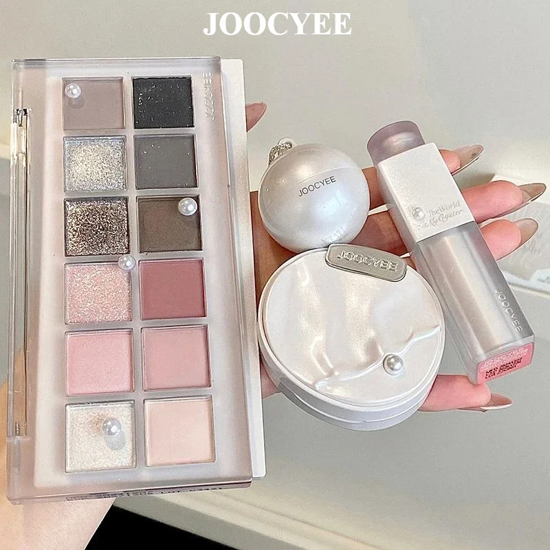 Joocyee コスメティックス 12 色アイシャドウパレット 防水 長持ち ブラッシュ＆ハイライター リップスティック デリケートメイク