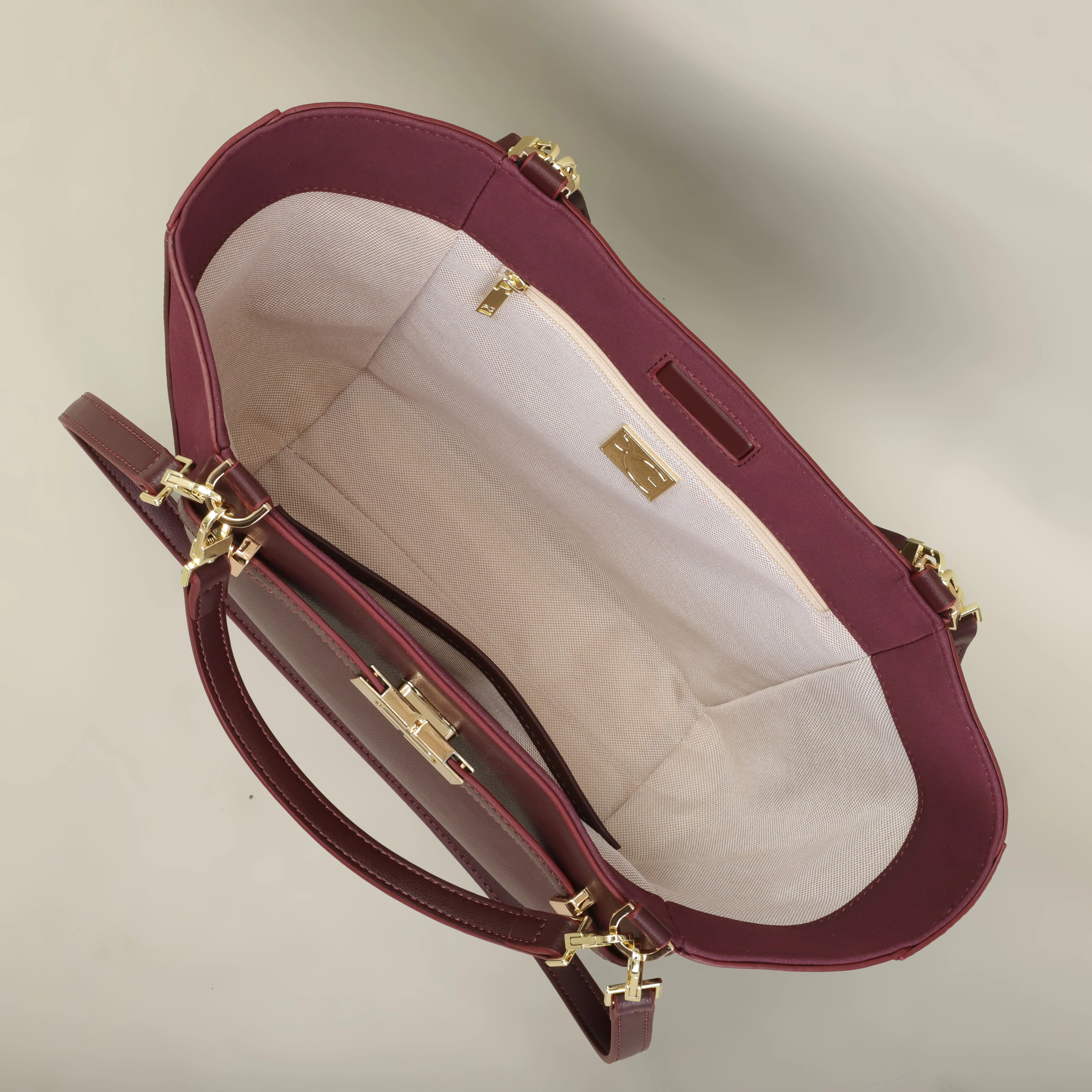 PG Neue Nischen-Luxus-Designer-Schultertasche aus hochwertigem Rindsleder, Damenmode, Tasche mit großer Kapazität – Detail 35