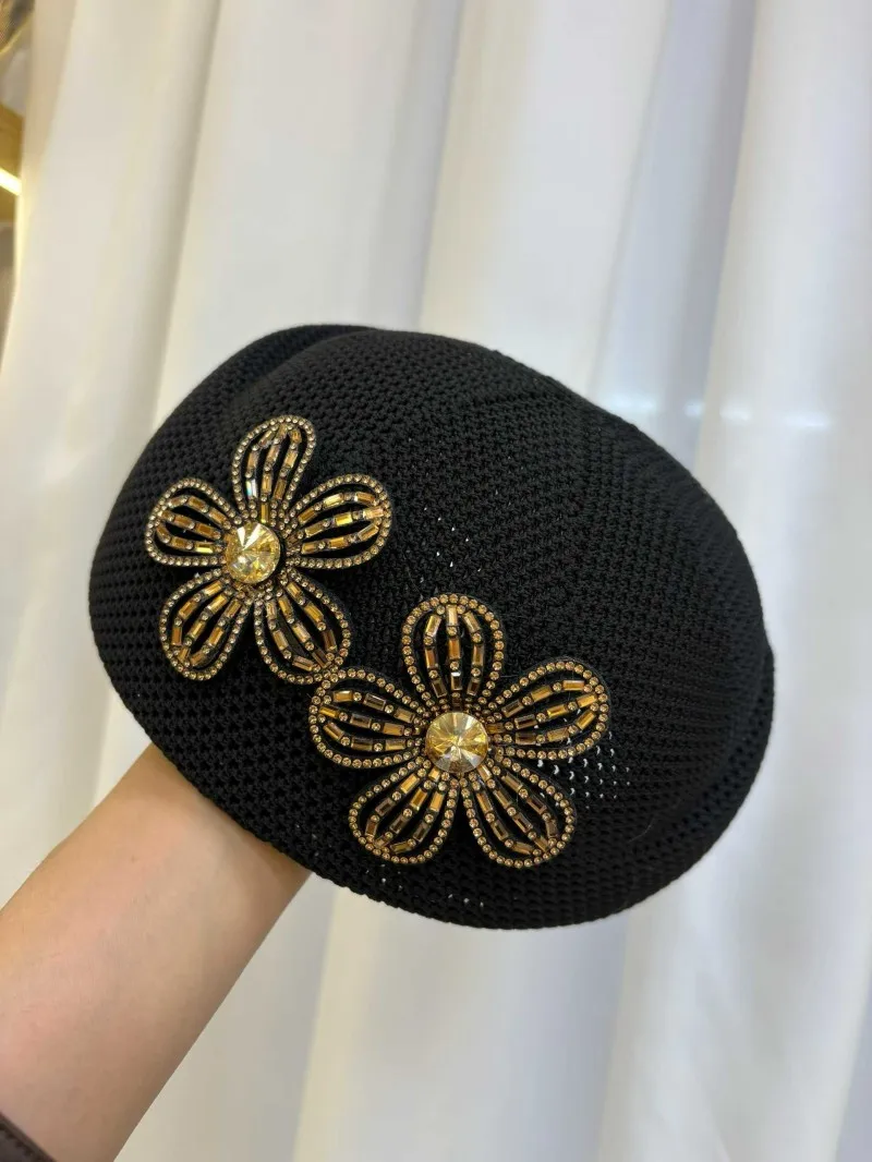 Elegante französische Blumen-Baskenmütze mit Aushöhlungen für Damen – Sommerliche koreanische Mode, süße, vielseitige Stewardess-Mütze, Künstlerhut – Detail 3
