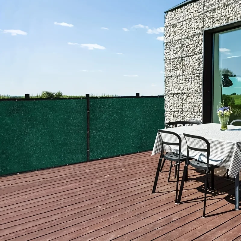 Shaded Outdoor Patios, Outdoor Sunshade Nets, and Fence Privacy Screens Made of Tough, Uv-Resistant Polyethylene Net with Uniform Weaving and Copper Fasteners, Suitable for Lawn Activities.