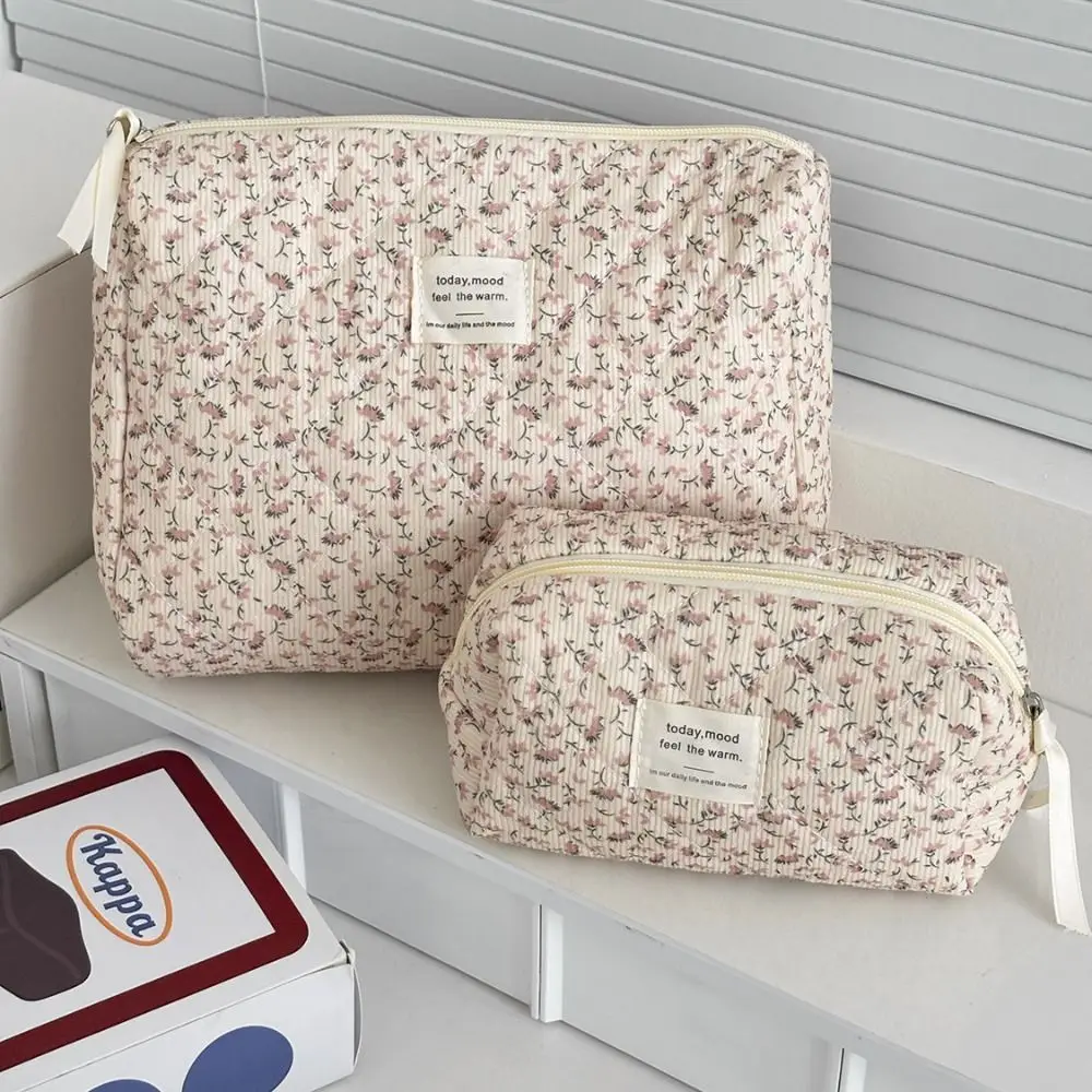 Ins Style Corduroy Aesthetic Cosmetic Organizer Large Capacity Zipper Floral Makeup Pouch Toiletry Bag Toiletries