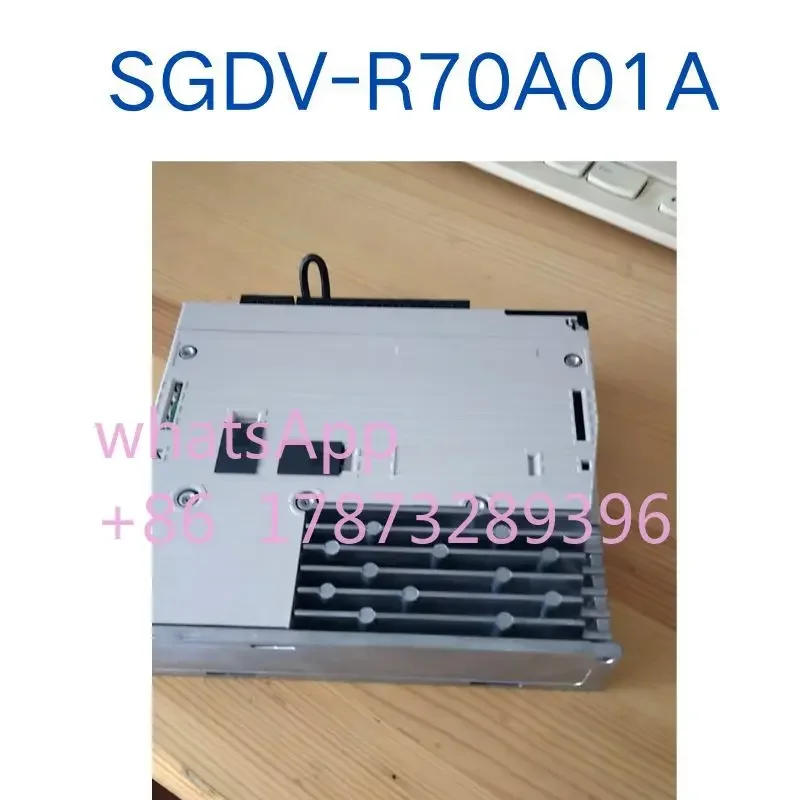 Used Servo driver 50W SGDV-R70A01A tested OK function intact