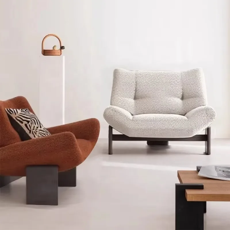 İtalyan Modern Retro Yeşil Kadife Kumaşlı Yatar Koltuk Oturma Odası Yatak Odası Ahşap Ayaklı Kahve Koltuğu