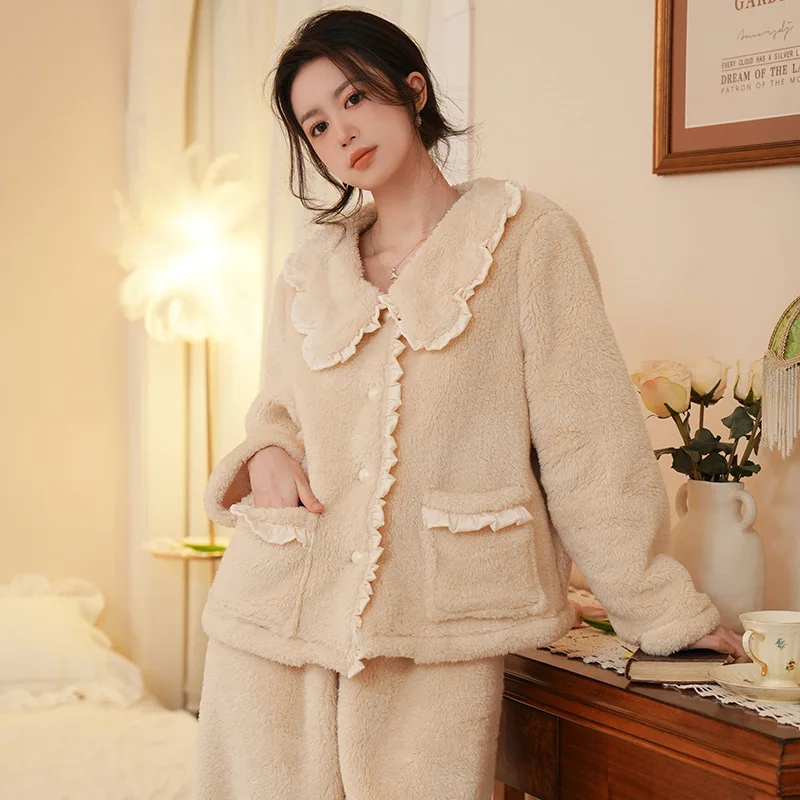 Women Winter Thicken Sleepwear Leisure Two-Pieces Full Sleeves Velvet Pajamas Princess Sweet Turn-Down Collar Homewear Pyjamas