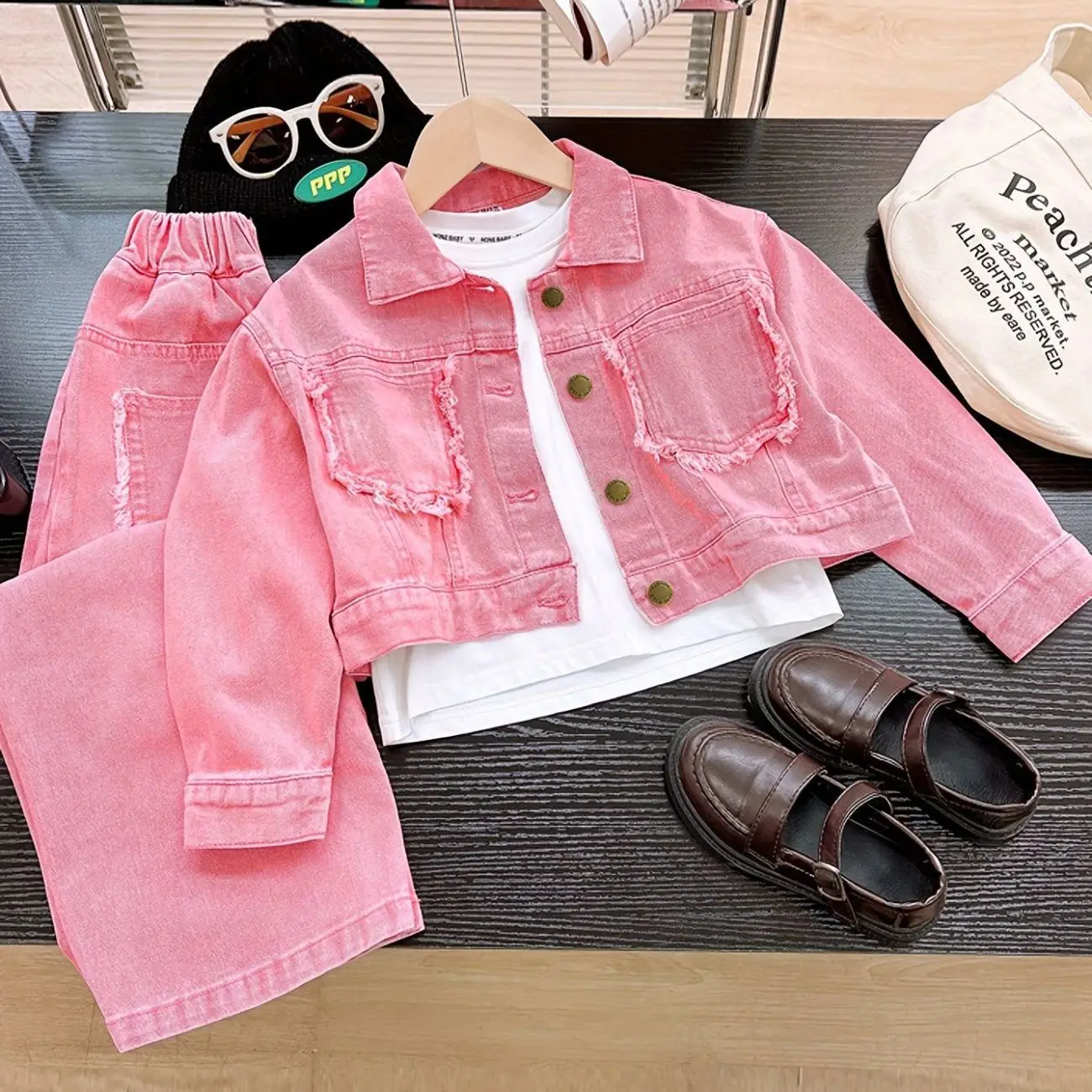 

Комплект для девочек, весенне-осенний новый стиль, детское модное джинсовое пальто + широкие брюки, комплект из двух предметов