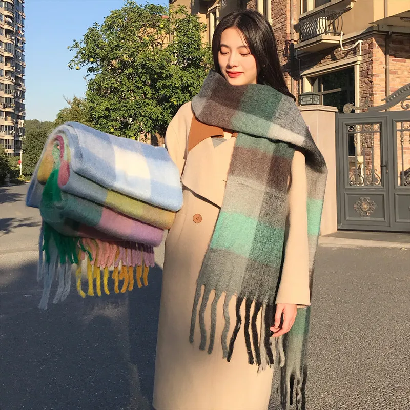 Winter Fashion Britis Plaid Scarf Women Warm Pashmina Female Scarves Wraps Bufanda Tassels Shawl Long Rainbow Hairy Luxury Brand