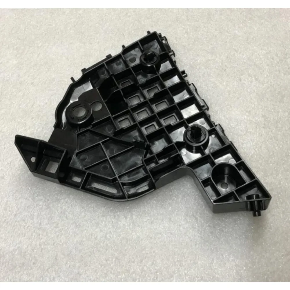 Front Bumper Mounting Ear Clips Fender Brackets for Toyota Land Cruiser LC300 2022-2025 Front Bumper Bracket Clips