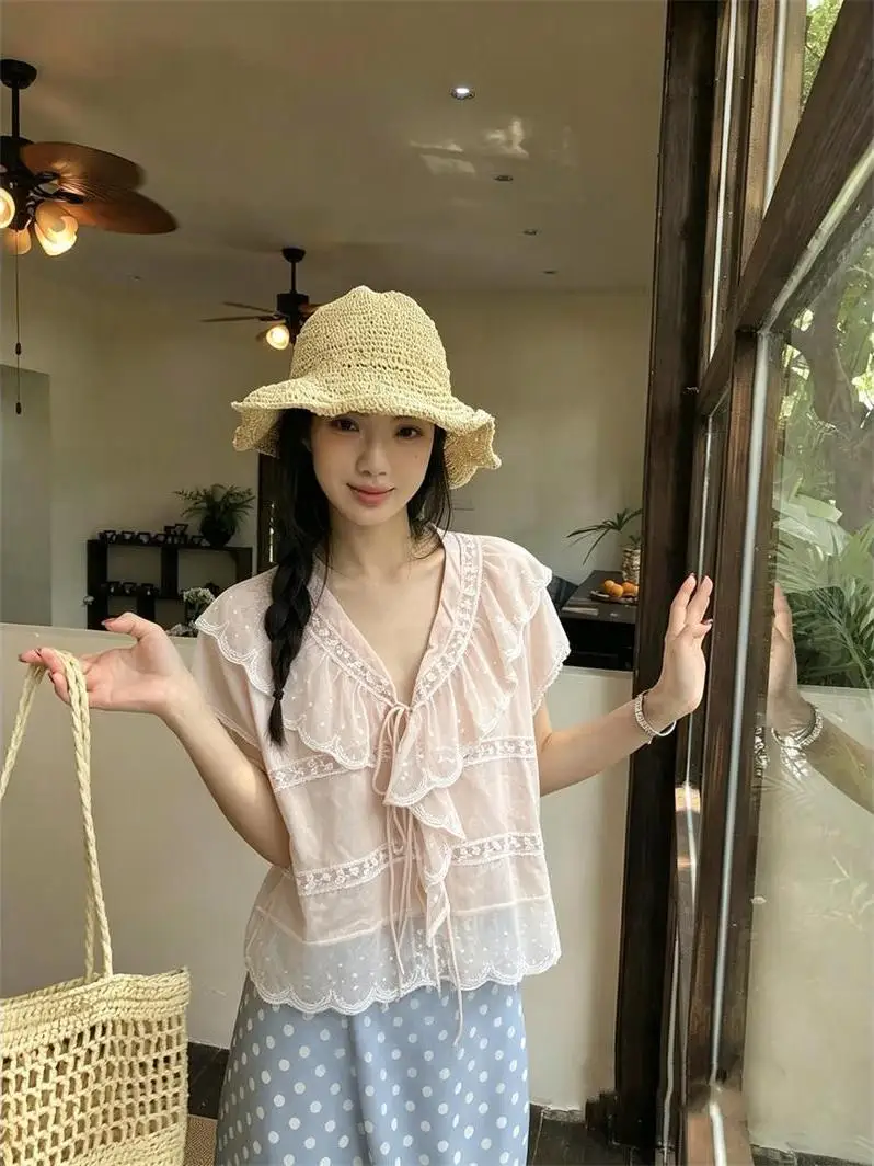 

Sweet Lace Trim V-Neck Short Sleeve Shirt Women's Summer New Casual Loose Slimming Simple Match Top Korean Style Commute