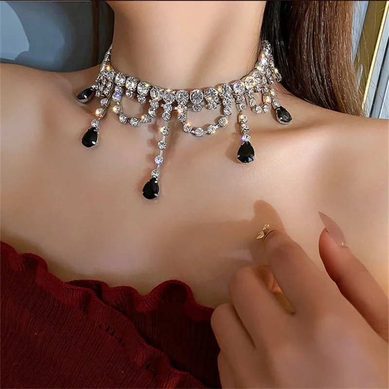 FYUAN Black Water Drop Crystal Choker Necklaces for Women Long Tassel Rhinestones Necklaces Statement Jewelry