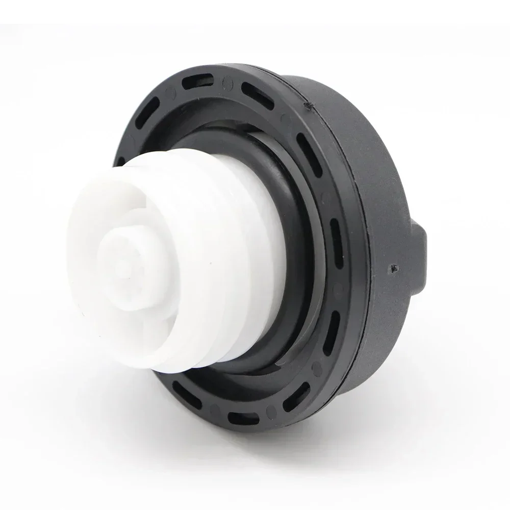 New Locking With Key Fuel Tank Gas Cap Regular For Toyota Tacoma Tundra Camry