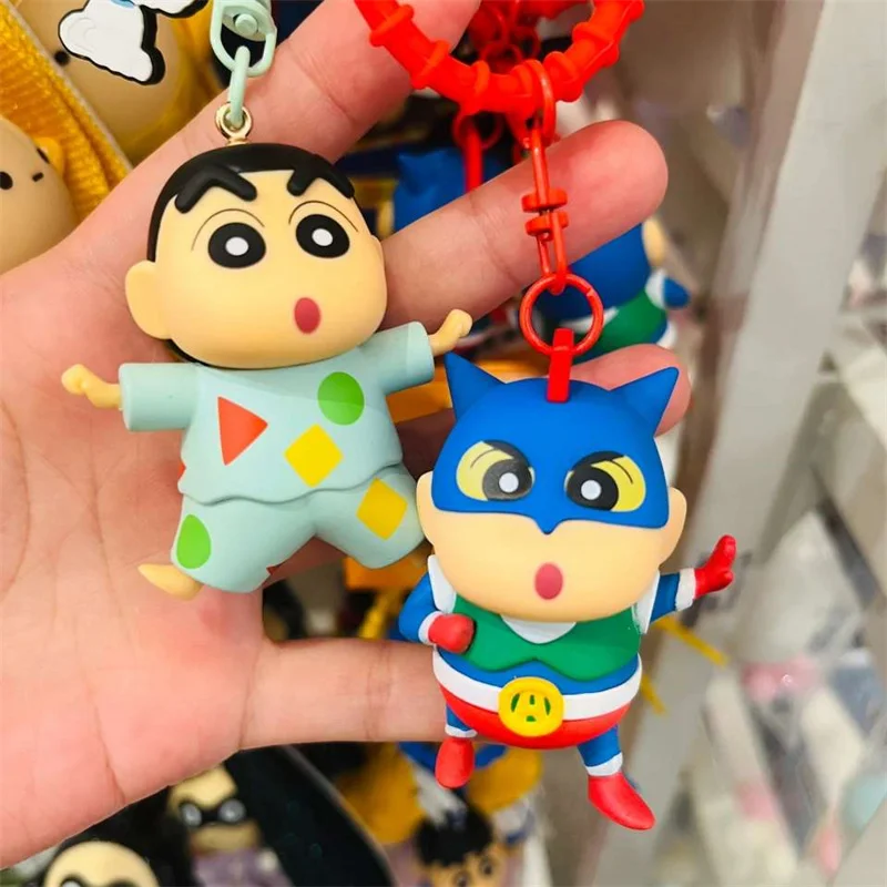 Crayon Shin-Chan พวงกุญแจอะนิเมะโมเดลของเล่นการ์ตูนน่ารักตุ๊กตาจี้เครื่องประดับพวงกุญแจรถของขวัญเด็กขายส่ง