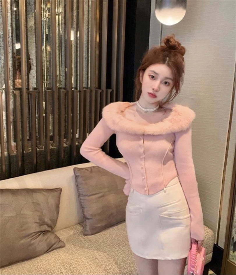 Autumn winter new fashion pink slim knitted tops for women faux rabbit fur collar full sleeves short knit cardigan sweater Y3349