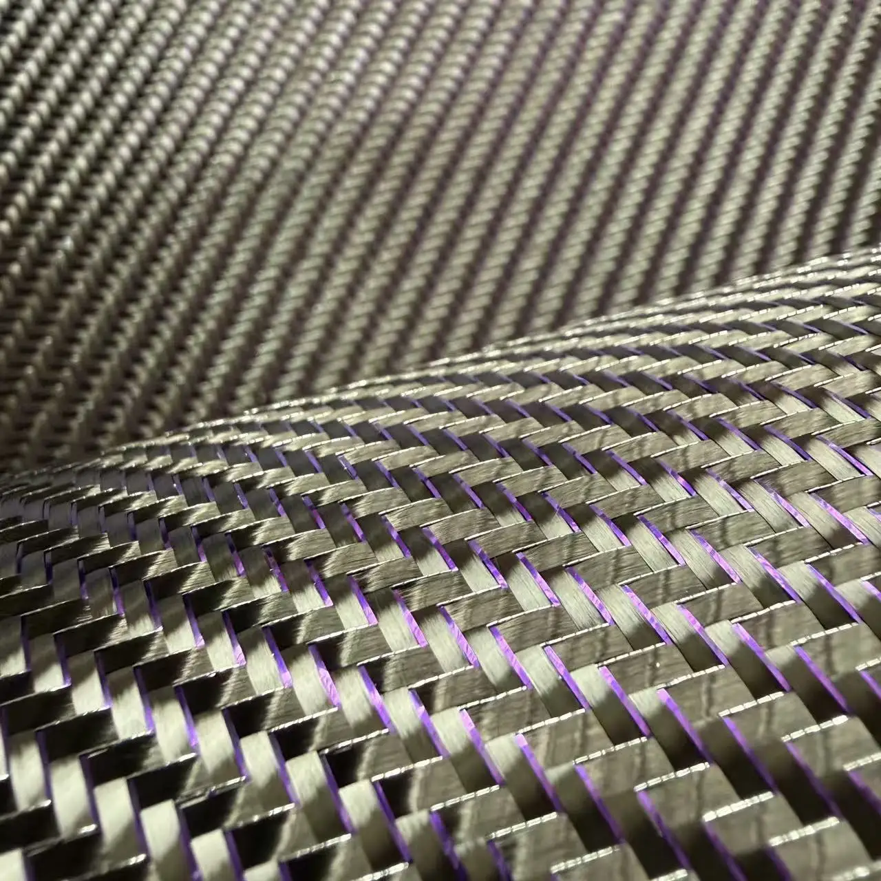 

3K 200g 2x2 twill plain weave real carbon fiber mixed with metal wire woven small-sized sample purple thread fabric
