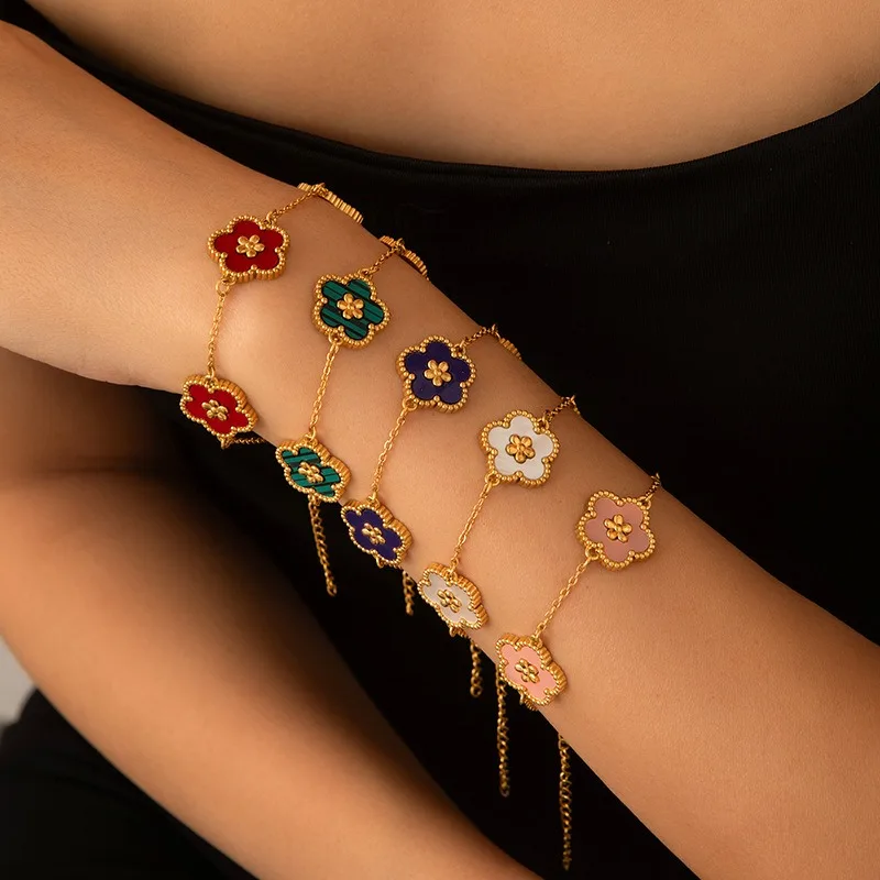 

18k Gold Plated Titanium Steel Double-Sided Plum Blossoms Bracelets For Women Five Leaf Flower Adjustable Chain Party Lucky Gift