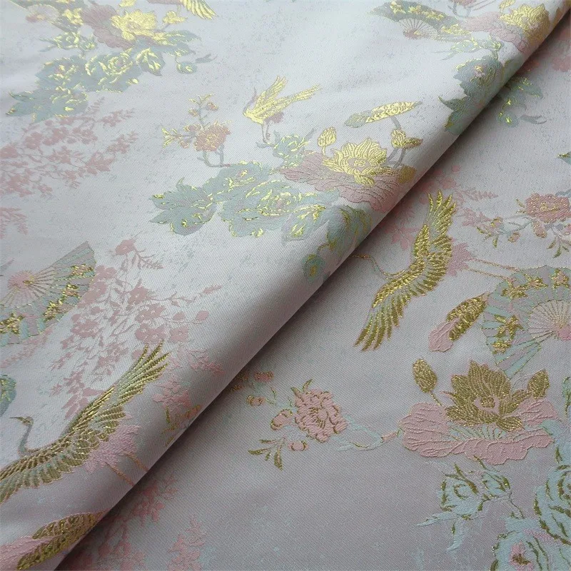 Gold thread jacquard Chinese-style brocade embroidery fabric for small clothing Hanfu vest