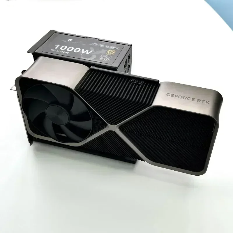 Notebook UT4G-BK7 External EGPU Adapter USB4.0 To Pcie X16 EGPU