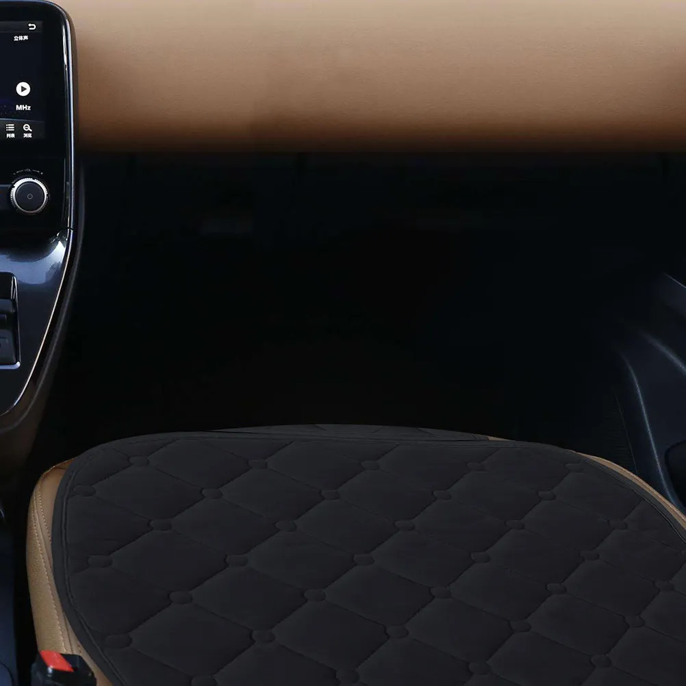 

Зимняя теплая накидка на автомобильное сиденье: мягкая, удобная подушка для комфортного вождения, равномерное распределение веса, легкая установка и съемка.