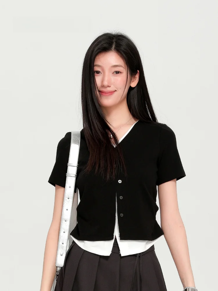 

Летняя новинка Dailanzhi: свободная футболка с V-образным вырезом и коротким рукавом для женщин, модный топ с эффектом похудения, креативный дизайн с элементами пэчворка.