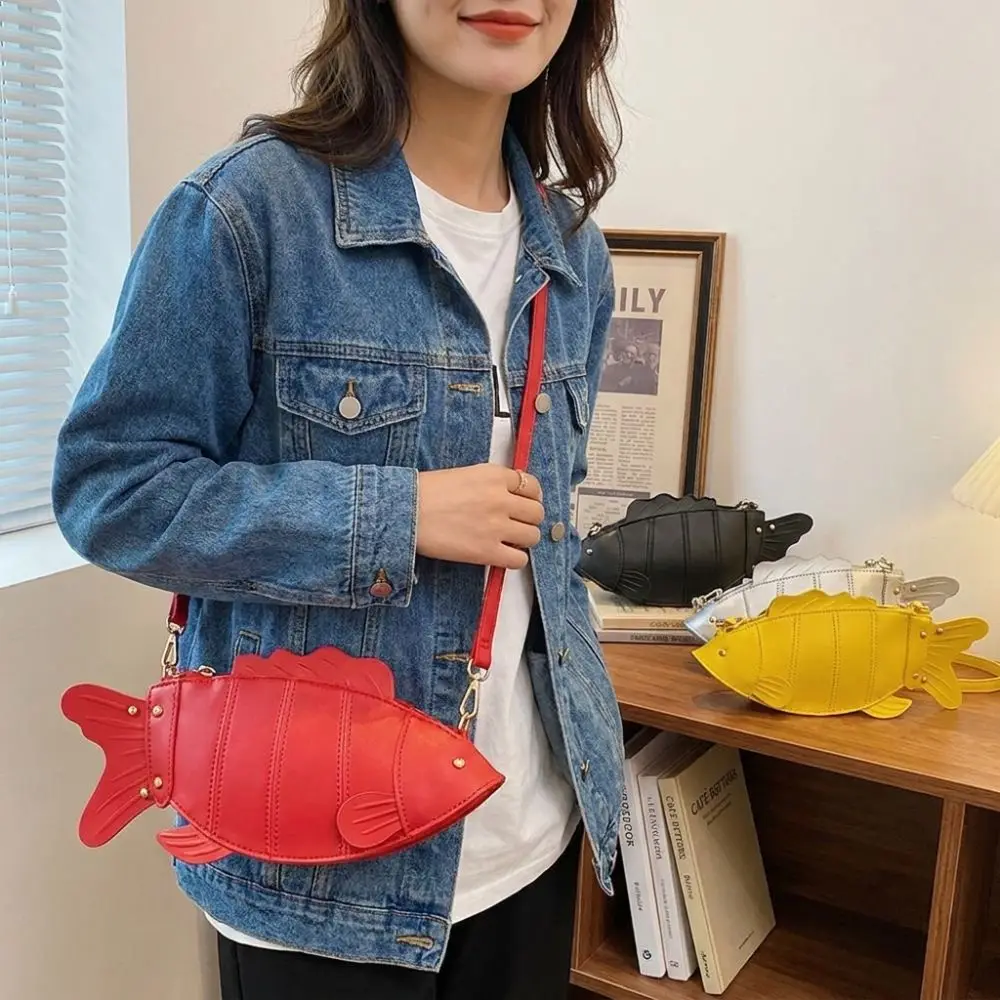 Creative Simulation Fish Shaped Crossbody Bag Faux Leather 3D Slouchy Hobo Bag Dual-use Design Adjustable Strap