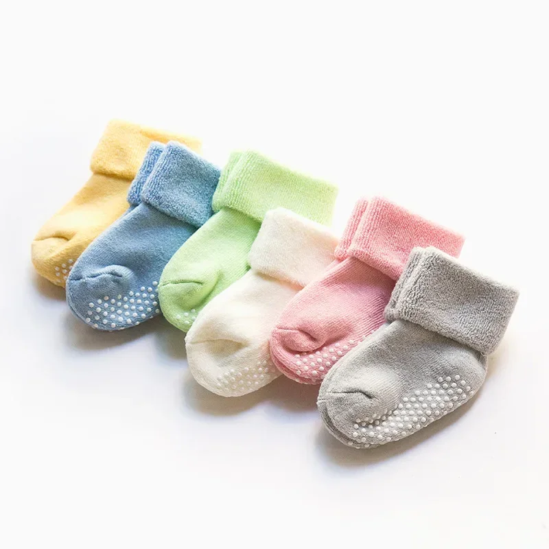 3 pares de calcetines bonitos de algodón para bebé, calcetines gruesos cálidos para recién nacidos, ropa de suelo para niños y niñas, calcetines antideslizantes para otoño e invierno