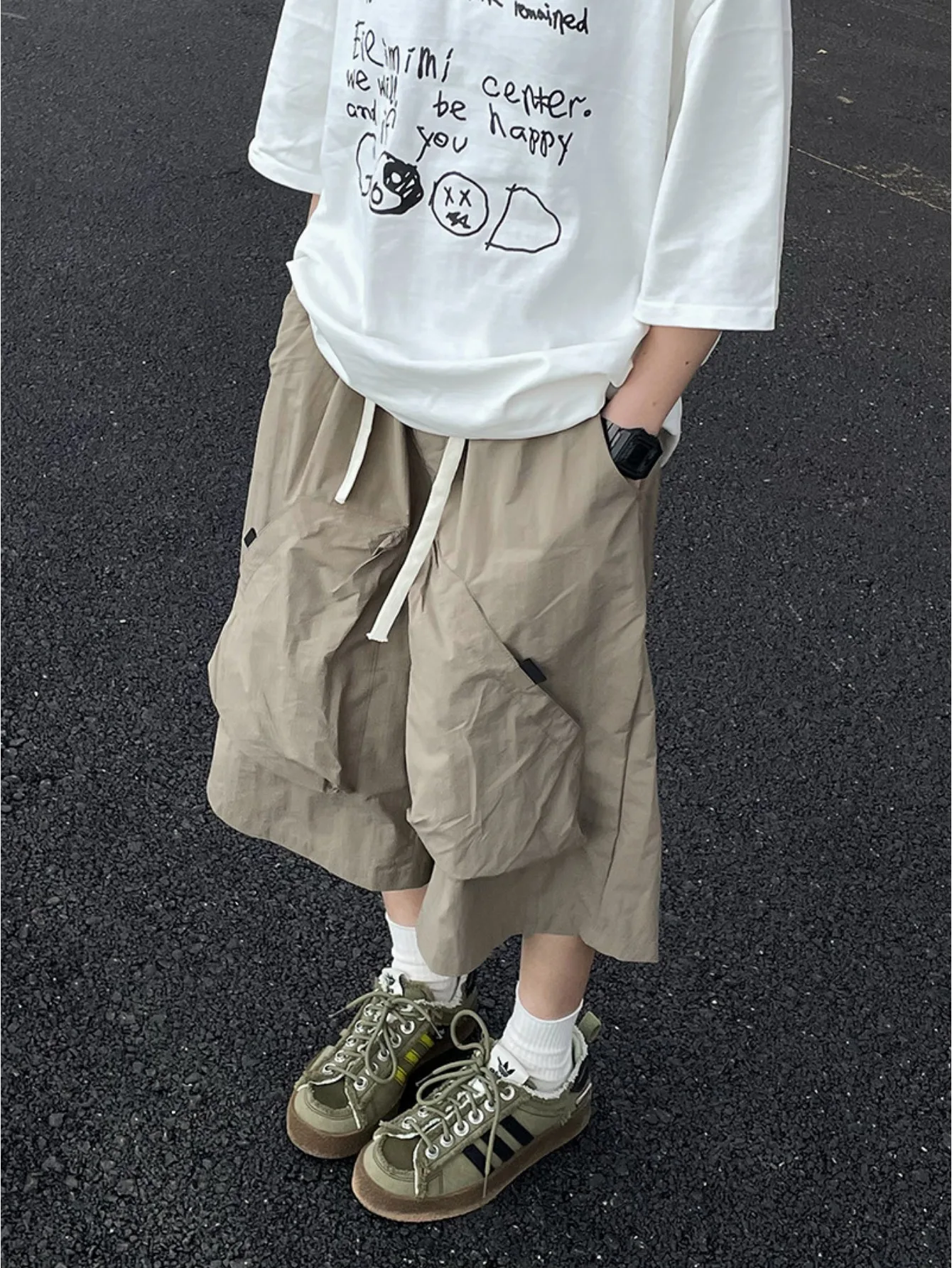 Retro Big Pocket Cargo Shorts Unisex Loose Straight 7 Point Pants Outdoor Camping Streetwear