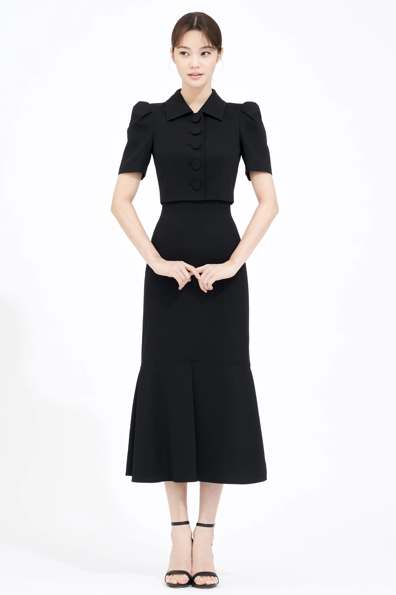 กระโปรงเอวสูงทรงเอ midi หรือชุดเซ็ตผู้หญิงสำหรับฤดูร้อน ทรงเข้ารูป แฟชั่นลำลองสำหรับผู้ใหญ่ ชุดลำลอง