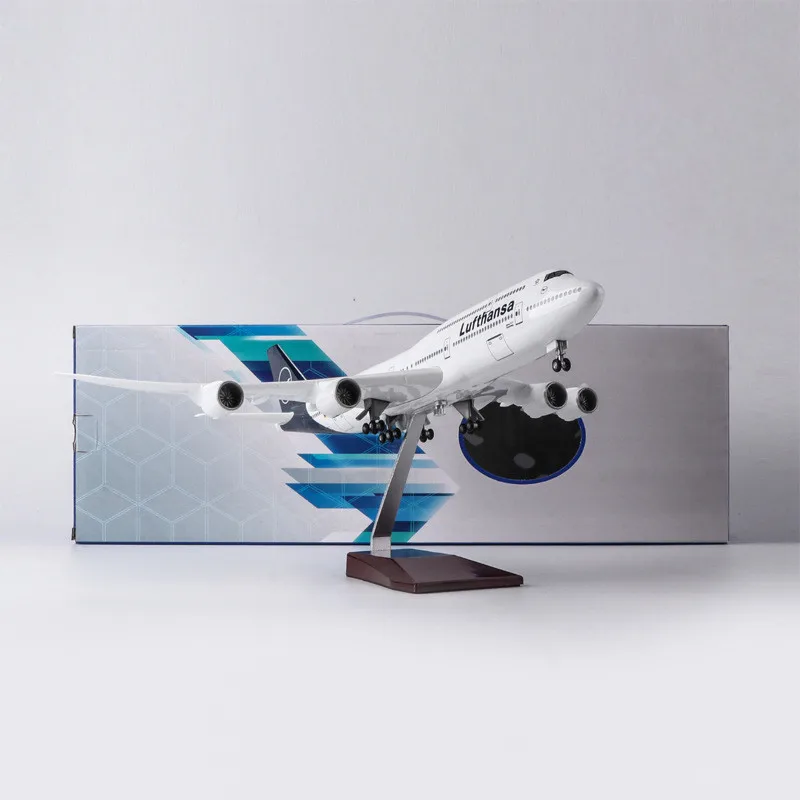 1/160 Scale Boeing Airplane A350/A380/B747-8 Lufthansa Airline Model Diecast Resin Plane Aircraft Collection Gifts Display Toys