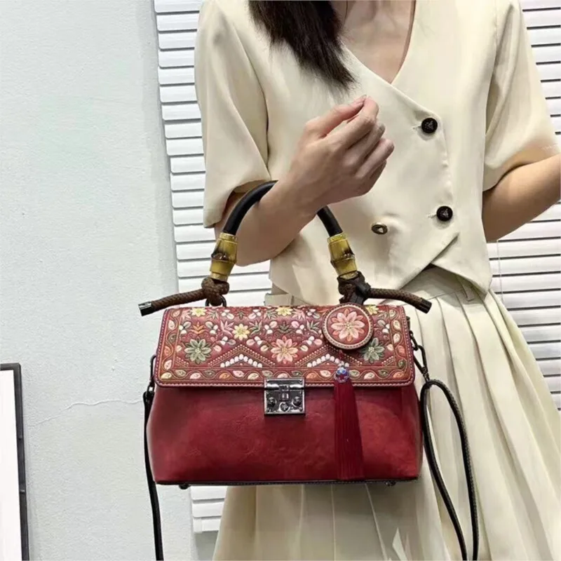 MOTAORA haftowane skórzane damskie torby na ramię dla pań torba Crossbody kobieta torebki torebki z paskiem 2024 nowa torba na telefon komórkowy
