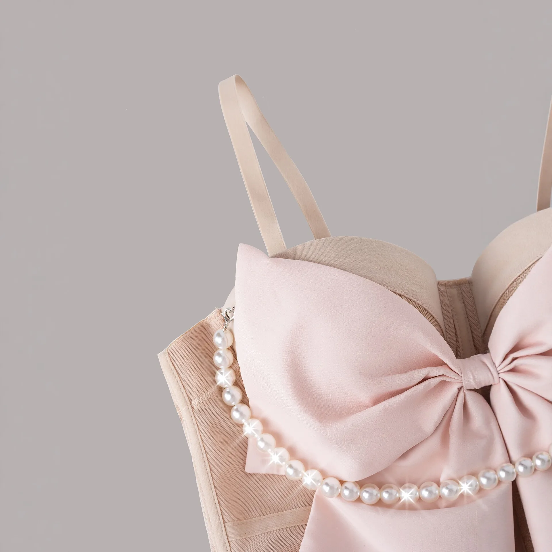 Slim Fit Padded Cups Bandeau Cropped Private Socialite Style with Winter Slightly Stretchy 3D Effect Pattern Bow Detail Camisole