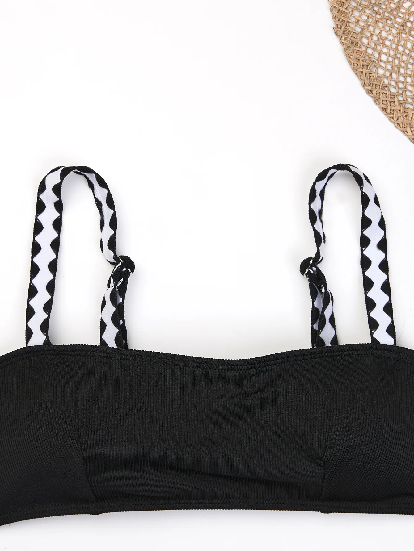 Cikini Summer Beach Traje de baño de una pieza con recortes y anillo texturizado, traje de baño sexy para mujer