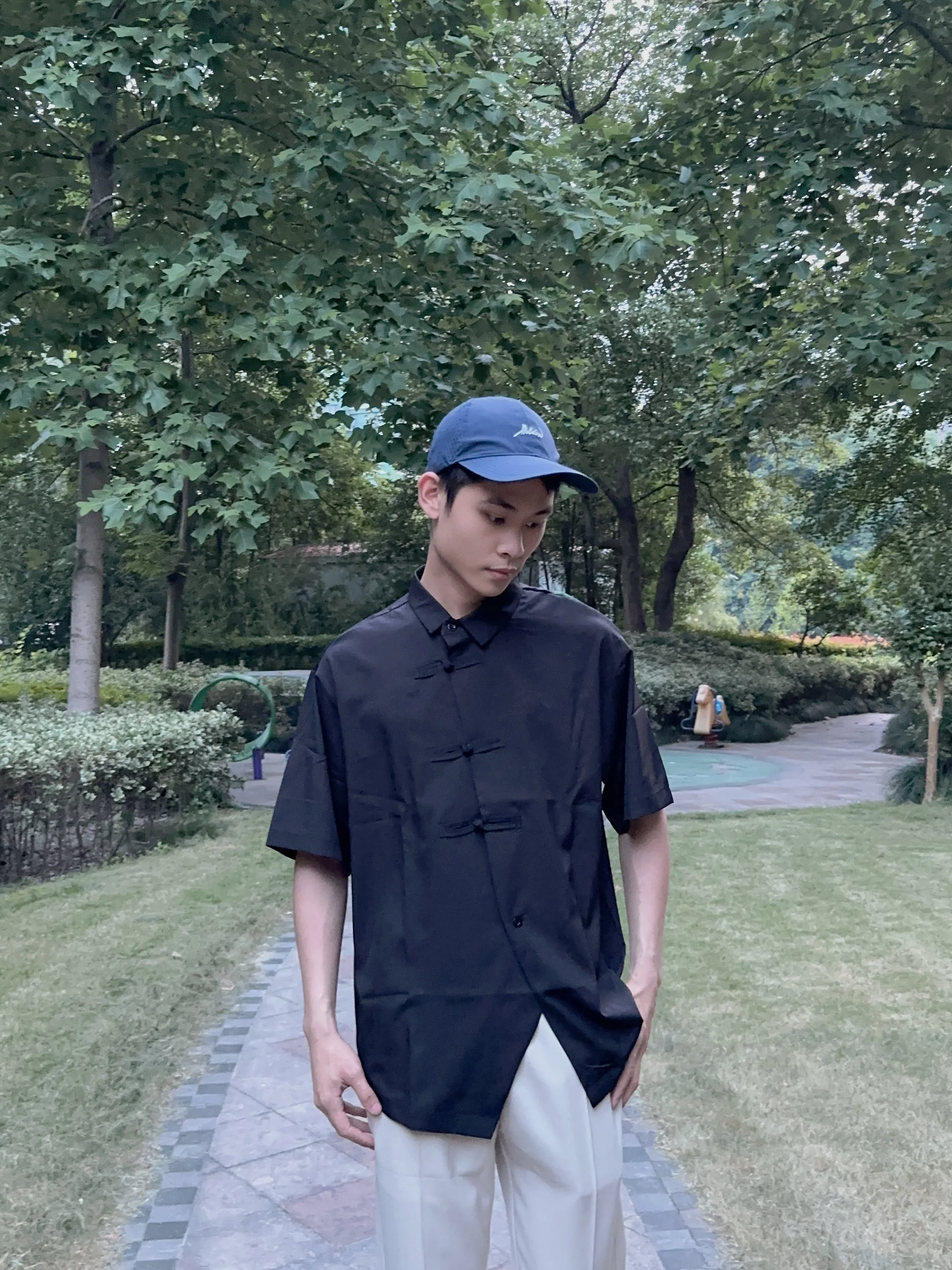 

Мужская рубашка из ледяного шелка с коротким рукавом, высококачественная, в новом китайском стиле, на пуговицах, летняя модная одежда, улучшенный костюм Тан...