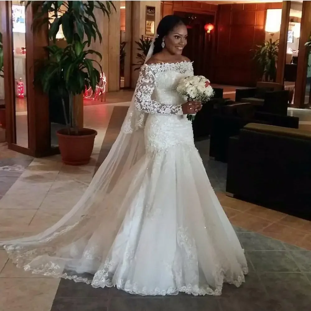 Personalizado deslumbrante fora do ombro sereia vestidos de casamento trem varredura longo sem mangas modesto rendas apliques contas vestidos de noiva